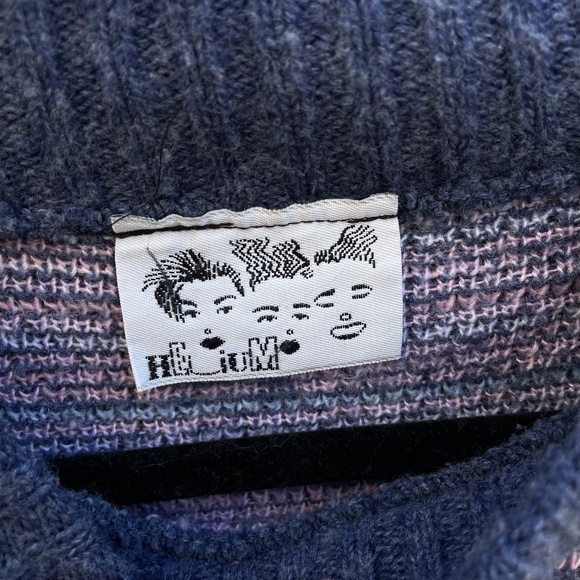 Vintage Blue and Pink Sweater - Picture 3 of 5